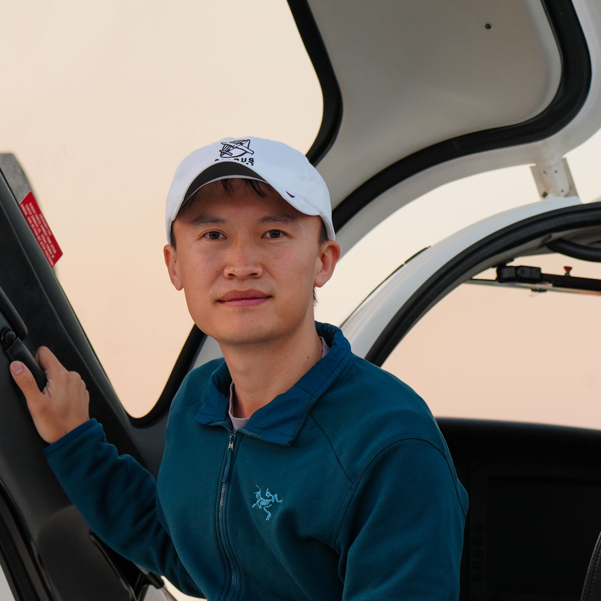 Lizan Zhou